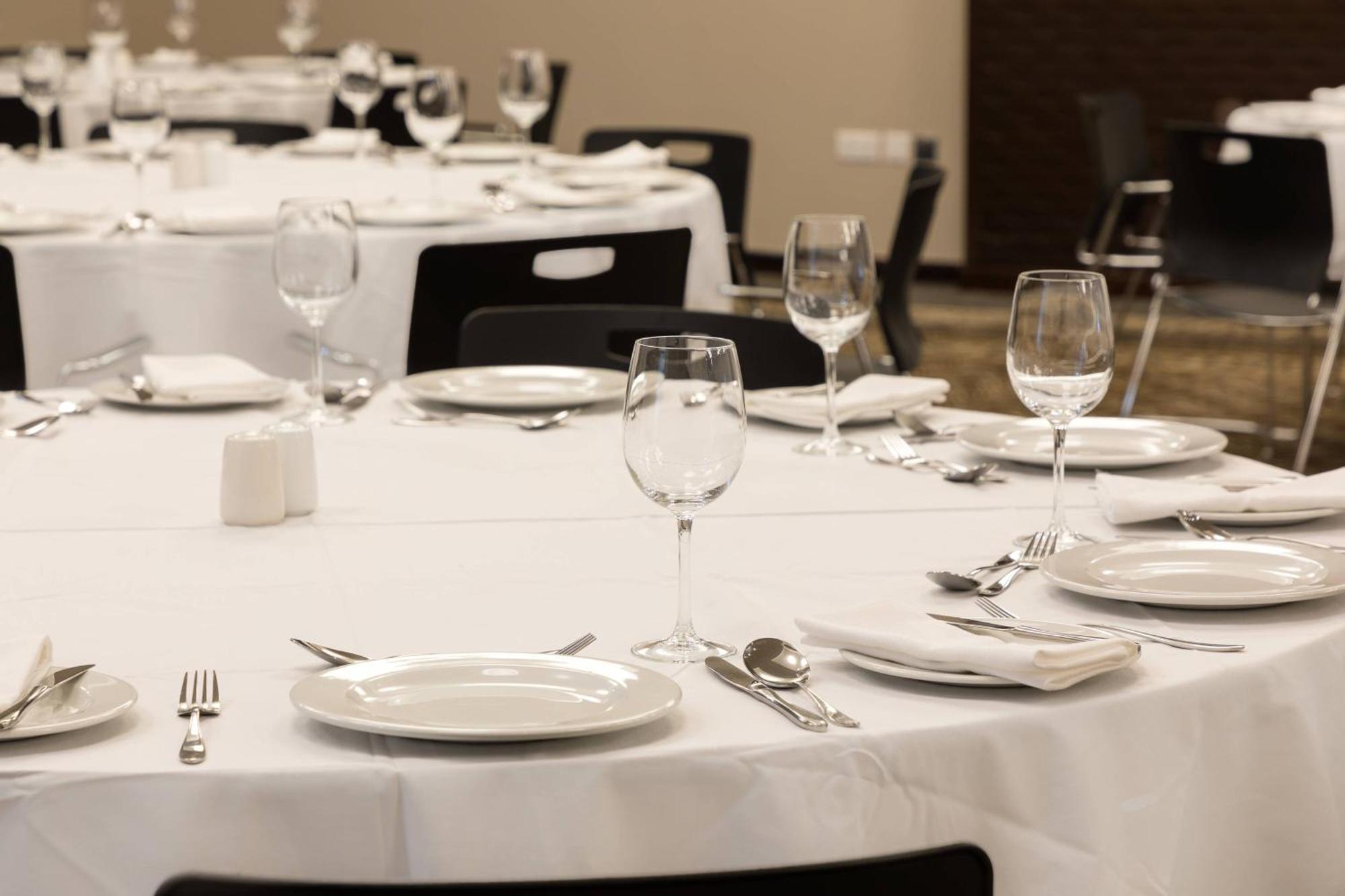 Protea Hotel By Marriott Owerri Select Extérieur photo