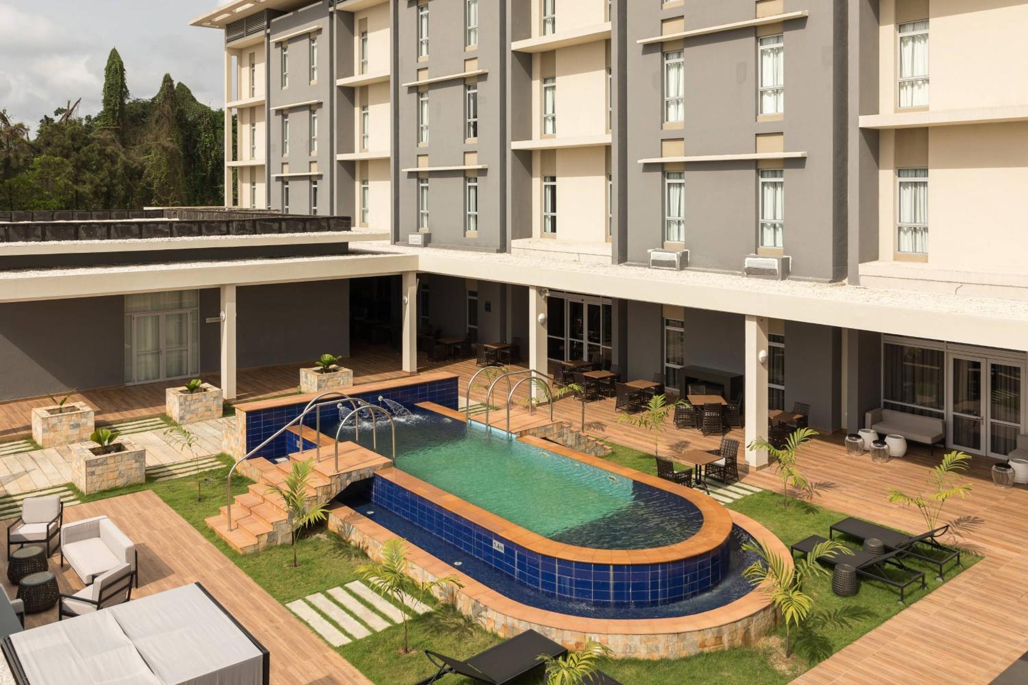 Protea Hotel By Marriott Owerri Select Extérieur photo